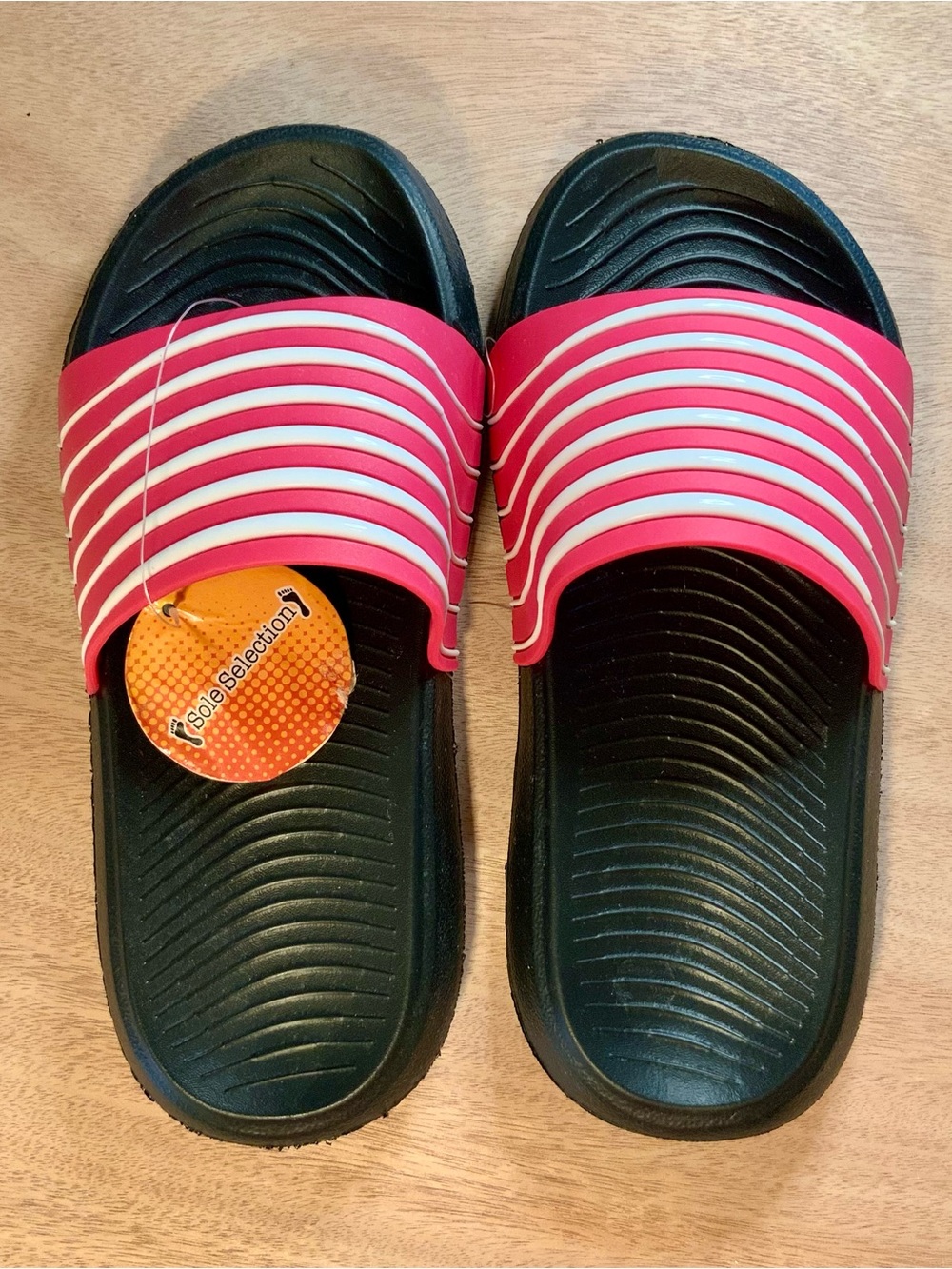 Womens Pink and White EVA Slide-on Sandals Size 6 Waterproof NWT